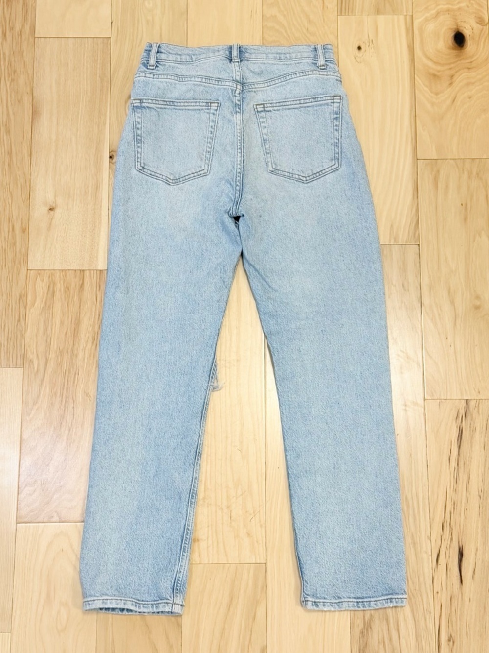Reformation Women’s Liza High Rise Straight Cropped Denim Jeans - Picture 2 of 6